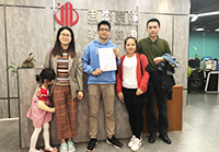 設(shè)計很專業(yè)，服務(wù)態(tài)度也好！